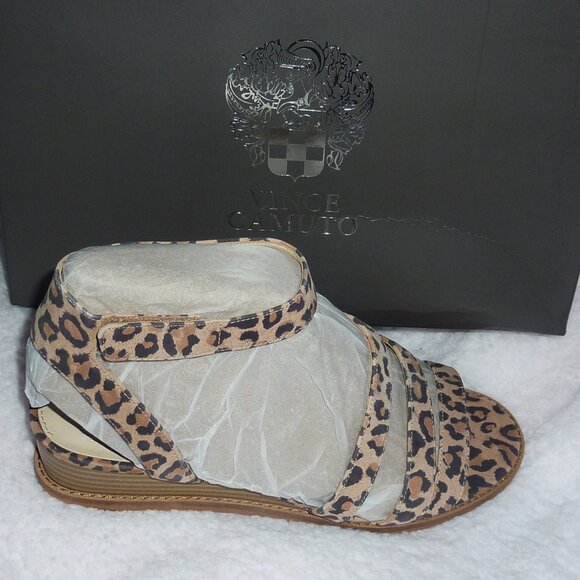 NIB Vince Camuto Resensa Leopard Print Demi Wedge Sandals Size 9W - Picture 2 of 5